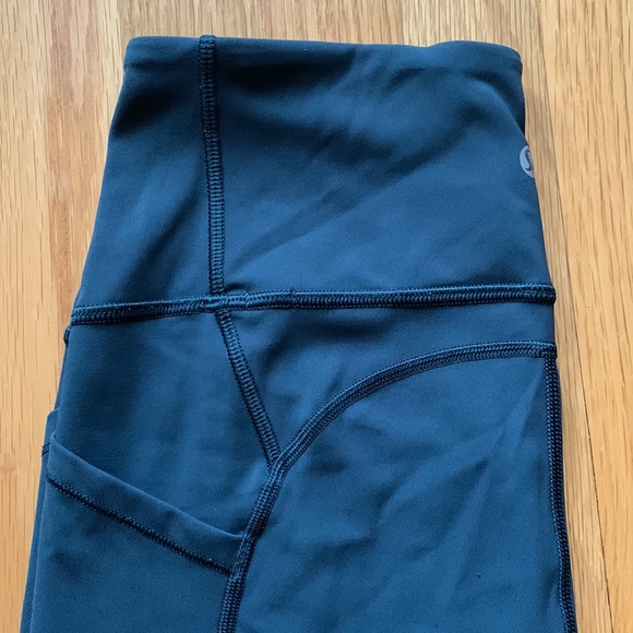 RARE Lululemon All the Right Places Crop 23” - Night Diver - Picture 9 of 10